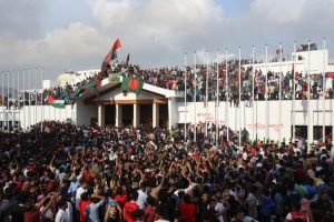 ‘নতুন বাংলাদেশ দিবস’ নিয়ে বিতর্ক : ৫ না ৮ আগস্ট