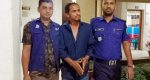 গোয়াইনঘাটে আটক শীর্ষ সন্ত্রাসী রিয়াজকে রূপগঞ্জ থানায় হস্তান্তর
