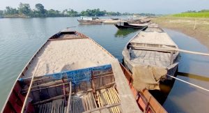 সুনামগঞ্জে বালু উত্তোলকারী লিমপিড’র বিরুদ্ধে মামলা