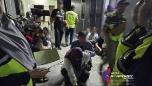 মালয়েশিয়ার বাংলাদেশিসহ ৩৯ অভিবাসী আটক