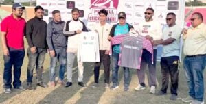 সিলেট জেলা অনূর্ধ্ব ১৬ দলকে জার্সি প্রদান