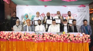 আলোর অন্বেষণ সাহিত্য পদক নতুন লেখকদের জন্য অনুকরণীয় দৃষ্টান্ত : অধ্যক্ষ মাসউদ খান