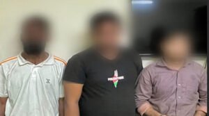 বাস টার্মিনাল থেকে ৩ জুয়াড়ি আটক