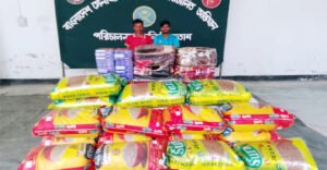 জৈন্তায় সেনা অভিযানে ভারতীয় পণ্যসহ আটক ২