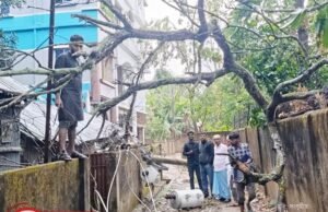 ফাল্গুনের শেষে সিলেটে ঝড়-বৃষ্টি : ধেয়ে আসছে বৃষ্টি বলয় ‘গোধূলি’