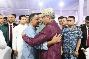 জাতীয় ঈদগাহে ঈদ জামায়াতে অংশ নেন রাষ্ট্রপতি ও প্রধানমন্ত্রী