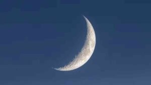 চাঁদ দেখা যায়নি, সৌদিতে ঈদ শুক্রবার