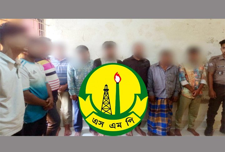 নগরে পুলিশের অভিযানে ৩২ ঘন্টায় আটক ৬০