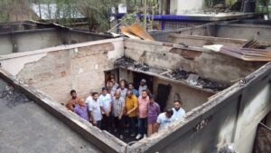 জুড়ীতে বজ্রপাতে ক্ষতিগ্রস্ত দুই পরিবারে বিএনপির অর্থ সহায়তা