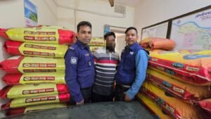 মৌলভীবাজারে ভারতীয় জিরা ও ট্রাক জব্দ, গ্রেফতার ১