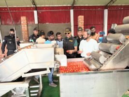 মৌলভীবাজার বিসিকে ভোক্তার অভিযানে জরিমানা