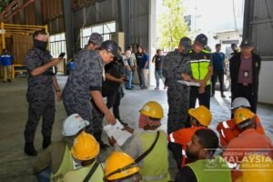 মালয়েশিয়ায় ২৩ বাংলাদেশিসহ ৪১ অভিবাসী শ্রমিক আটক