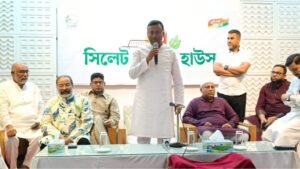 সিলেটে মতবিনিময়ে হুমায়ুন কবির : প্রতিবেশির সঙ্গে সুসম্পর্কই শিষ্টাচার