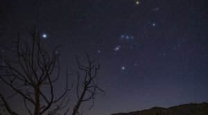 বাংলাদেশের আকাশে দেখা যাবে বক্স উল্কাপাত ও গ্রহদের লুকোচুরি