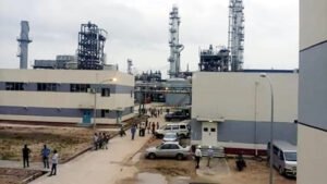 ফেঞ্চুগঞ্জে শাহজালাল সারকারখানায় উৎপাদন বন্ধ