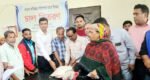 কুলাউড়ায় গোগালী ছড়ার ভাঙ্গনে ক্ষতিগ্রস্তদের চাল বিতরণ