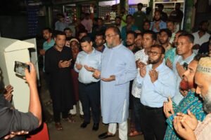 নগর আলোকিত করতে প্রতিটি ওয়ার্ডে বসবে আধুনিক এলইডি লাইট: সিসিক প্রশাসক