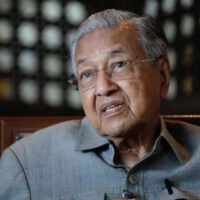মালয়দের ঐক্যবদ্ধ করতে ব্যর্থ হয়েছি : মাহাথির মোহাম্মদ