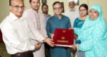 বাণিজ্যমন্ত্রীর সাথে উপপ্রধান তথ্য অফিসারের সৌজন্য সাক্ষাৎ