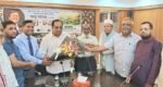 নিউইয়র্কের বিশিষ্ট সাংবাদিক আবু তাহেরের সম্মানে জেলা পরিষদে চা-চক্র