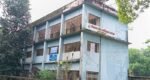 চুনারুঘাটে ঝুঁকিপূর্ণ ভবনে চলছে আট দপ্তরের কার্যক্রম