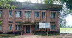 অবহেলিত ‘হাকালুকি উপস্বাস্থ্য কেন্দ্র :  সেবা বঞ্চিত হাওরপারের হাজারো মানুষ