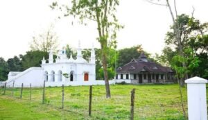 ইতিহাসের নীরব সাক্ষী জকিগঞ্জের সাজিদ রাজার বাড়ি