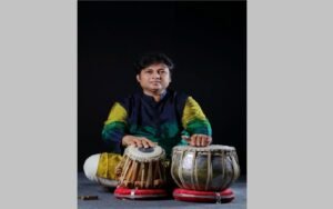 ‘পণ্ডিত বিজন চৌধুরী সম্মাননা’ পেলেন তবলাশিল্পী পিনুসেন দাশ