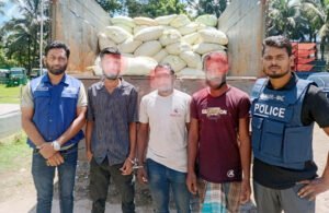 মৌলভীবাজারে ভারতীয় ফুচকাসহ আটক ৩