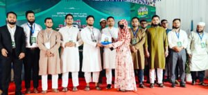 নৈতিকতা-দক্ষতার সমন্বয়ে দেশ গড়ার আহ্বান : এমসি কলেজে শিবিরের নবীনবরণে জাহিদুল