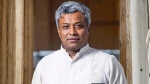 ‘আন্তর্জাতিক বাজারে জ্বালানি তেলের দাম কমলে বাংলাদেশেও তেলের দাম পুনরায় সমন্বয়’