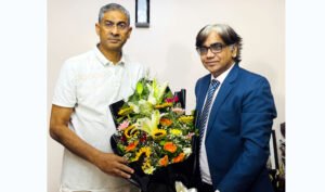 পানি সম্পদ মন্ত্রীর সঙ্গে সিকৃবি ভিসির সৌজন্য সাক্ষাৎ