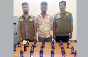 দক্ষিণ সুরমায় ২৫ বোতল ফেয়ারডিলসহ আটক ১