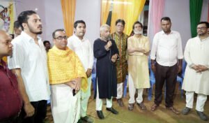 দুর্গাপূজাকে নির্বিঘ্ন করতে সরকার সর্বাত্মক সহযোগিতা দিয়েছে :সিলেটে পূজামণ্ডপ পরিদর্শনে শ্রমমন্ত্রী