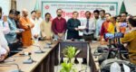 সনাতন ধর্মাবলম্বী গণমাধ্যমকর্মীদের সিউকের শারদীয় উপহার