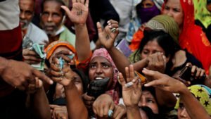 সরকারের ঋণ চাহিদায় চাপে বাজার