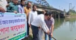 শান্তিগঞ্জে বিভিন্ন জলাশয়ে মাছের পোনা অবমুক্ত